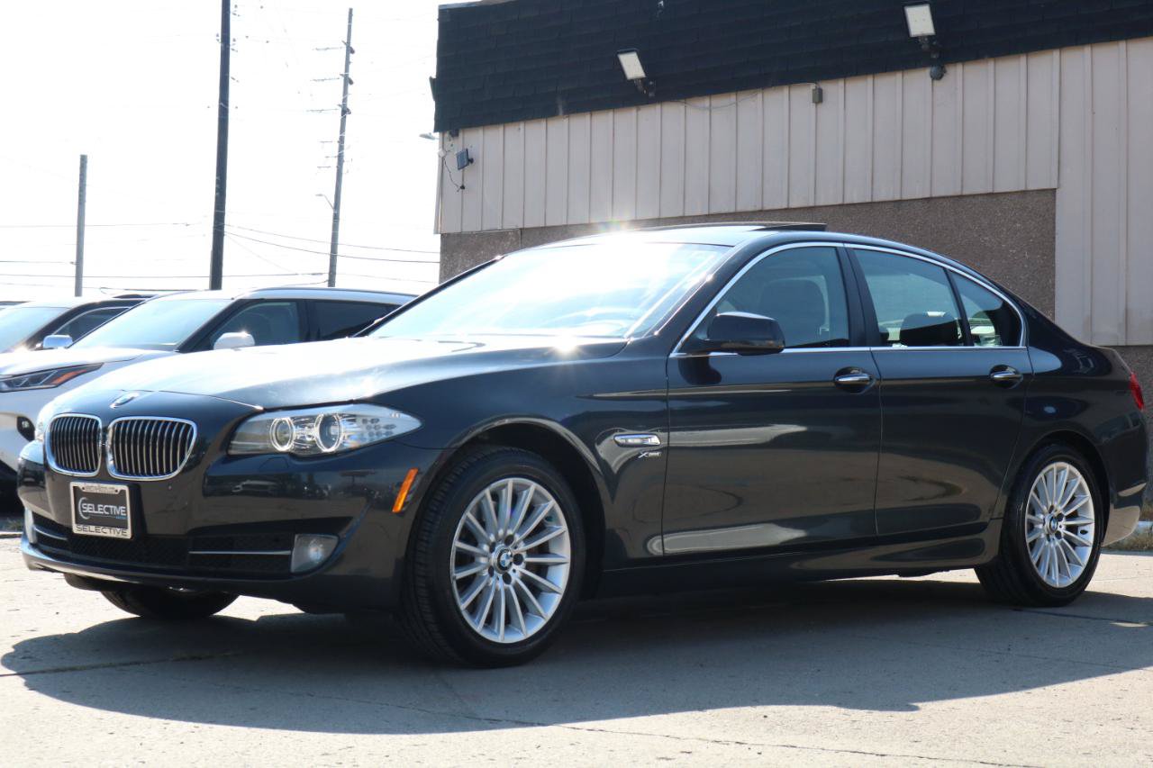 Used 2012 BMW 535i xDrive Sedan AWD/4WD image 11