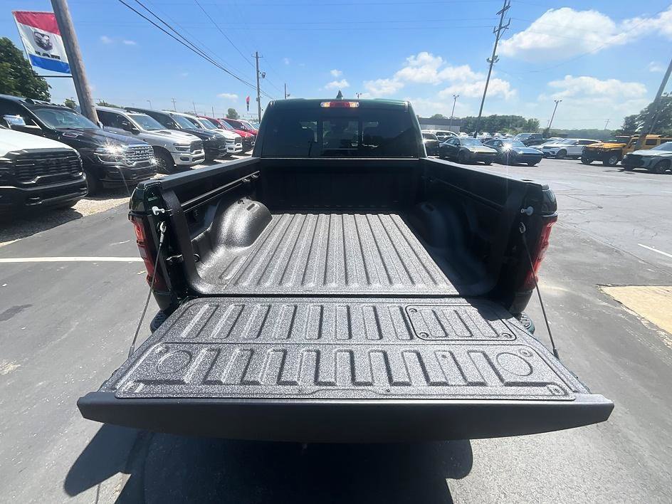 New 2026 RAM 1500 Laramie w/ Night Edition AWD/4WD image 9