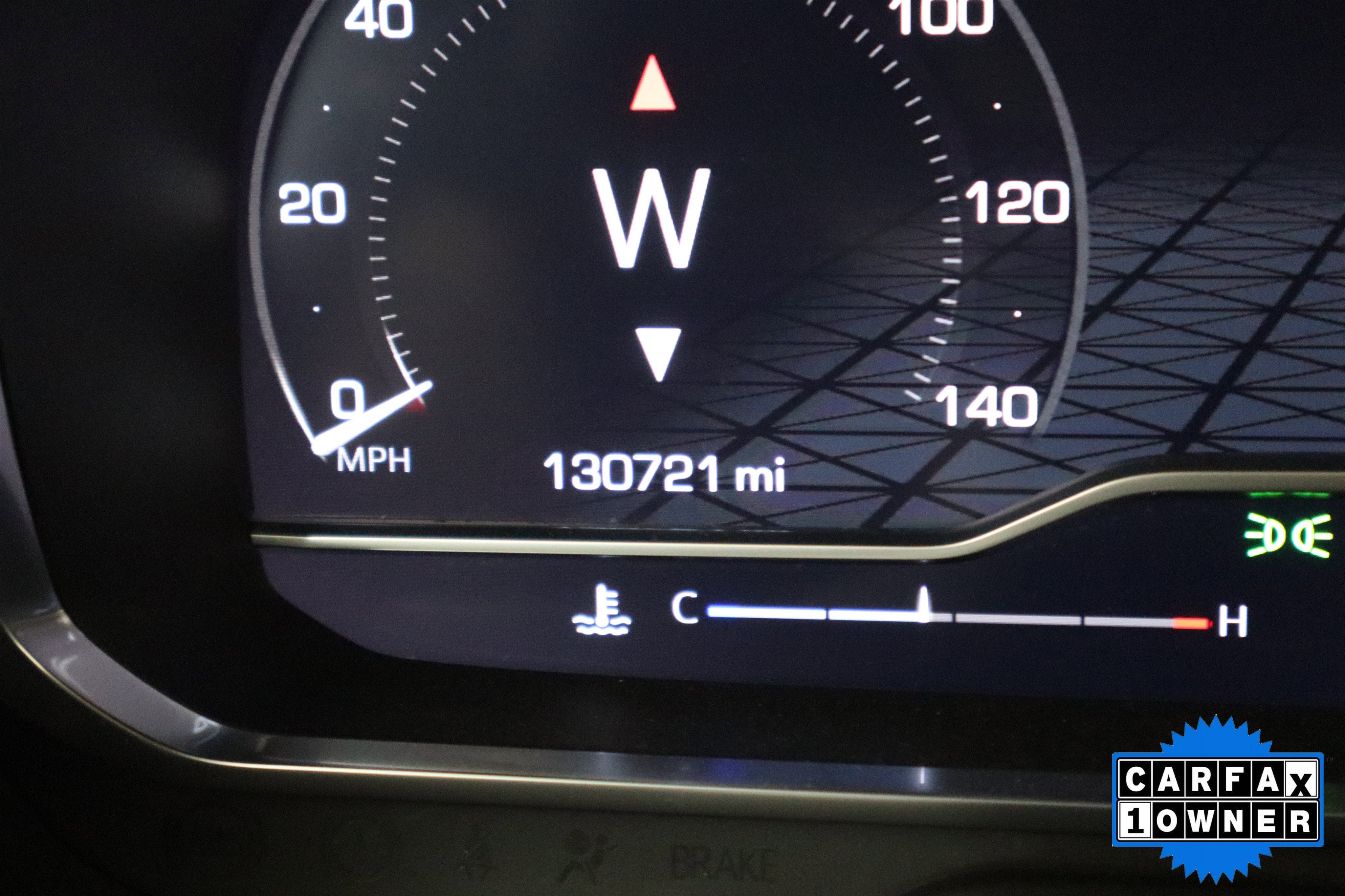 Used 2022 GMC Yukon SLE w/ Gmc Pro Safety Plus Package image 16