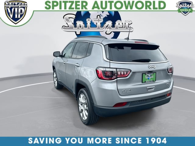 Used 2023 Jeep Compass Latitude AWD/4WD image 7