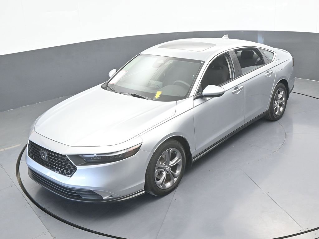 Used 2024 Honda Accord EX image 47