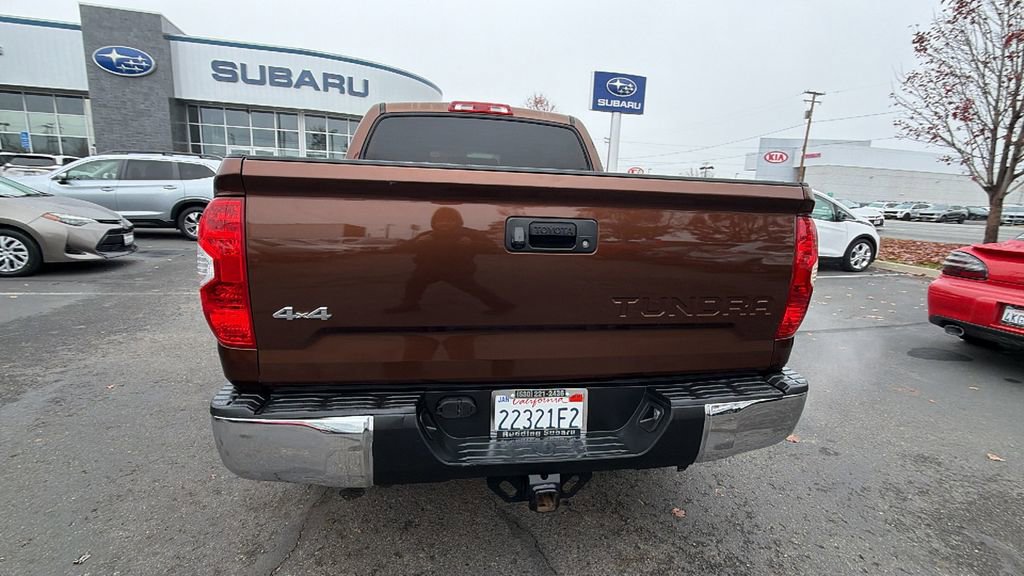 Used 2017 Toyota Tundra SR5 image 5