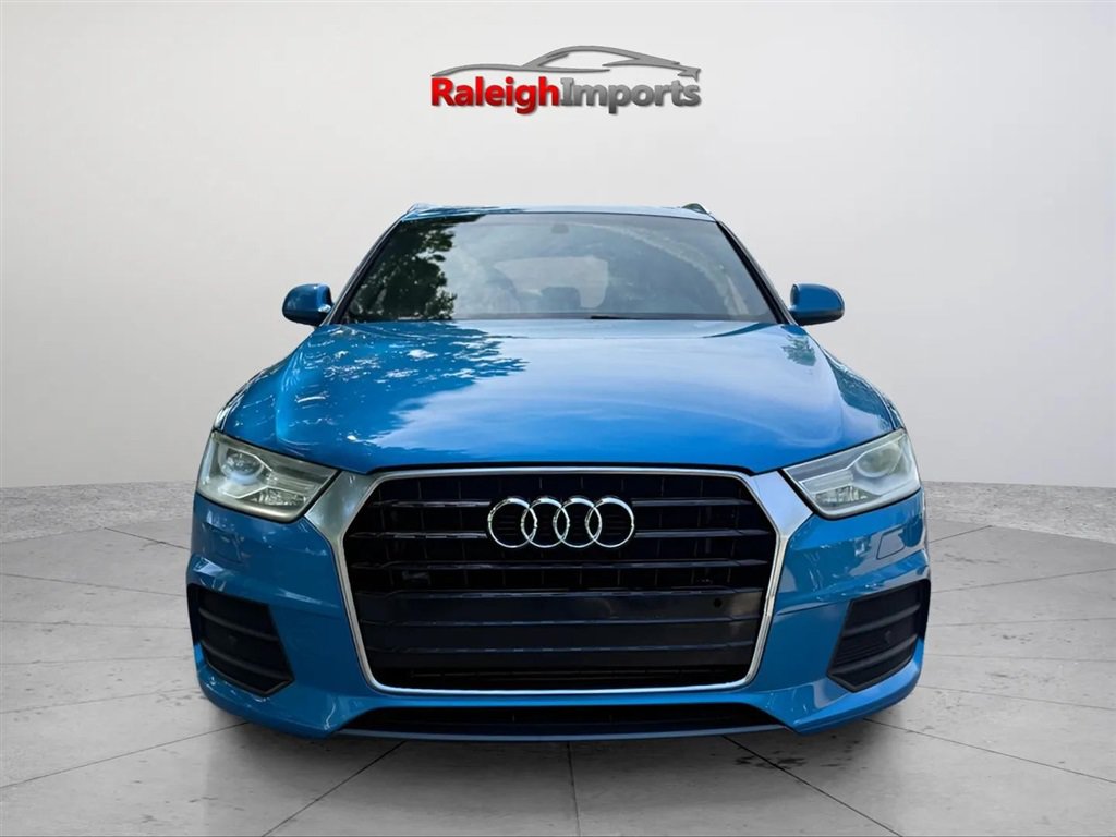 Used 2016 Audi Q3 2.0T Premium Plus w/ Technology Package FWD image 2