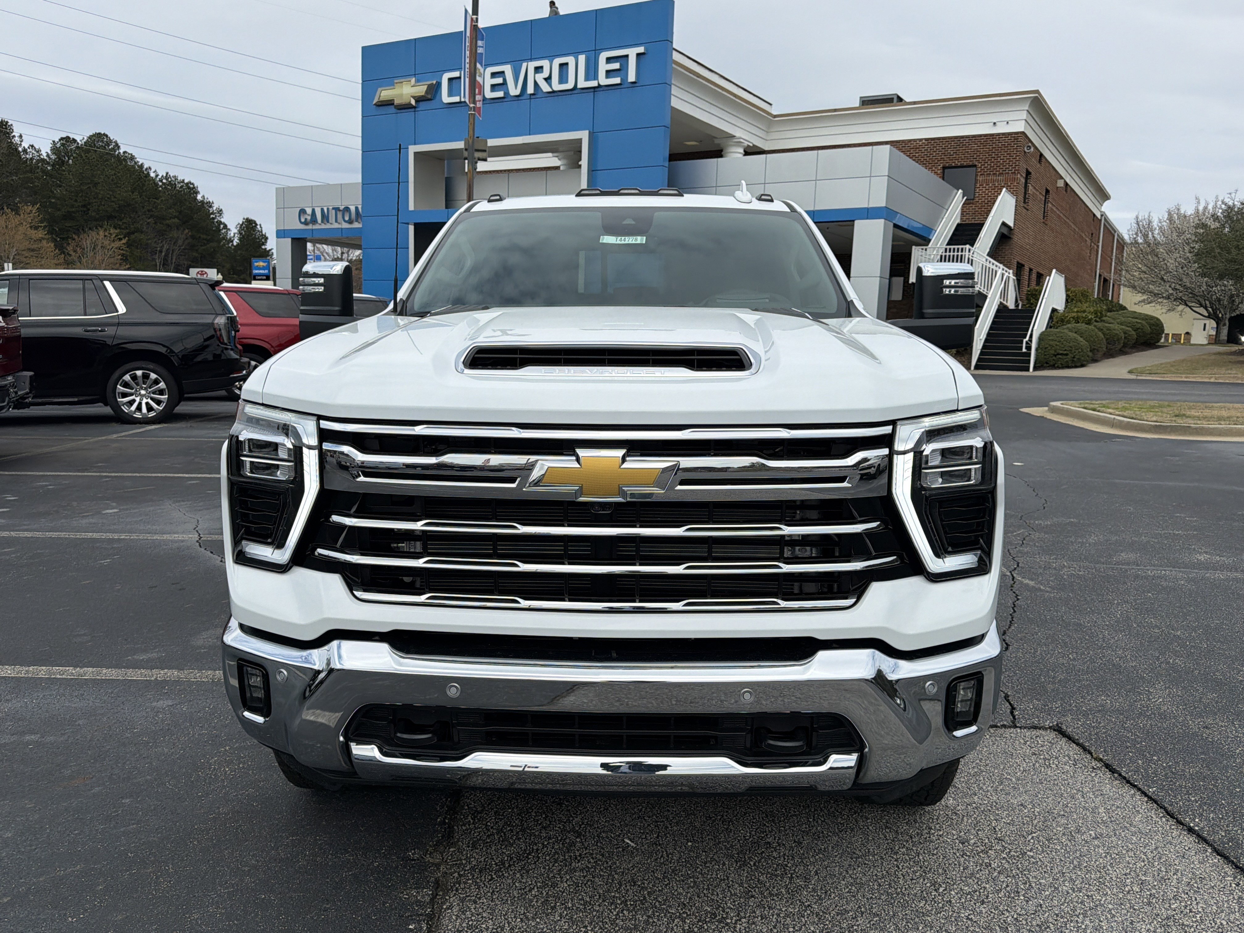New 2026 Chevrolet Silverado 2500 LTZ w/ LTZ Convenience Package image 2