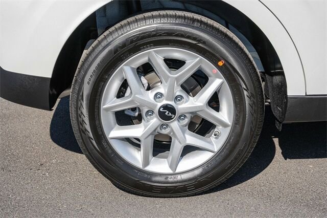 New 2025 Kia Soul S image 11