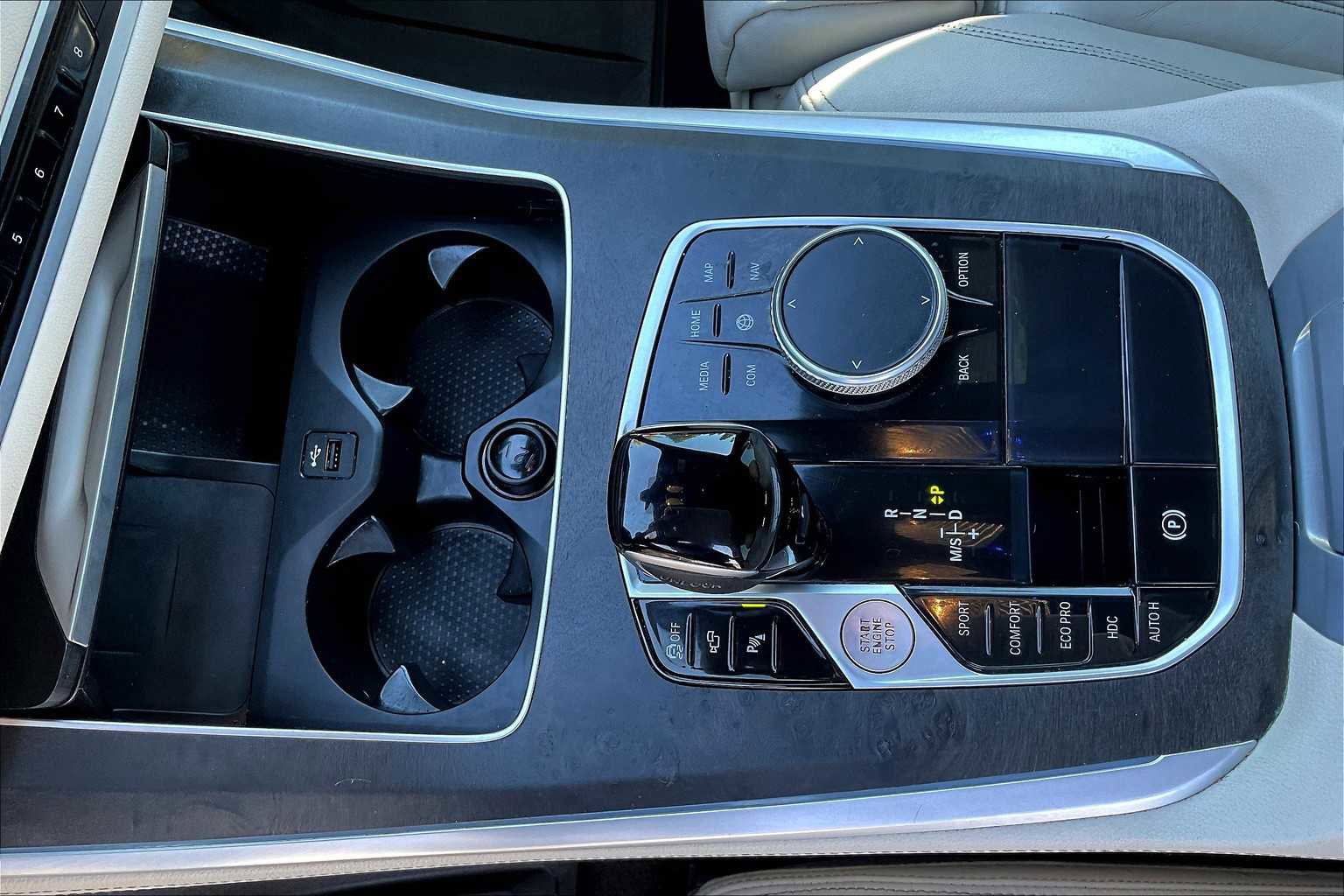 Used 2022 BMW X5 xDrive40i w/ M Sport Package image 20