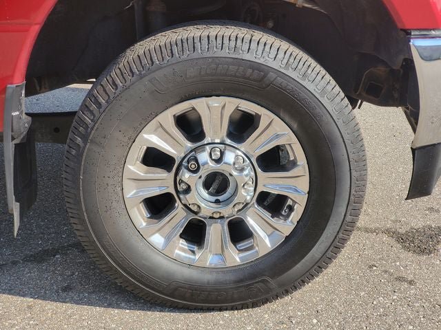 Used 2019 Ford F250 Lariat w/ Lariat Ultimate Package AWD/4WD image 32