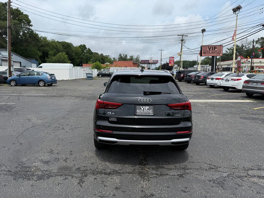 Used 2020 Audi Q3 2.0T Premium Plus image 4