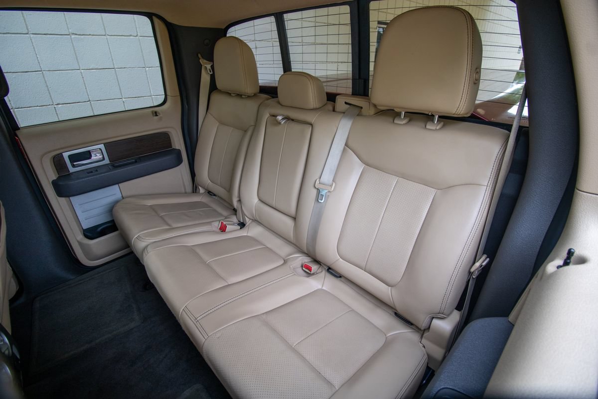 Used 2014 Ford F150 Lariat w/ Equipment Group 502A Luxury AWD/4WD image 18