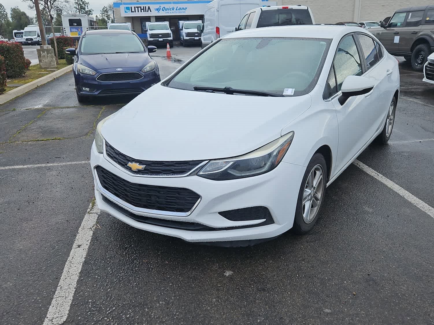 Used 2017 Chevrolet Cruze LT