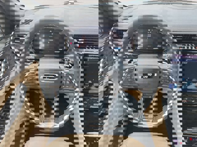 Used 2024 Jeep Grand Cherokee Limited image 12