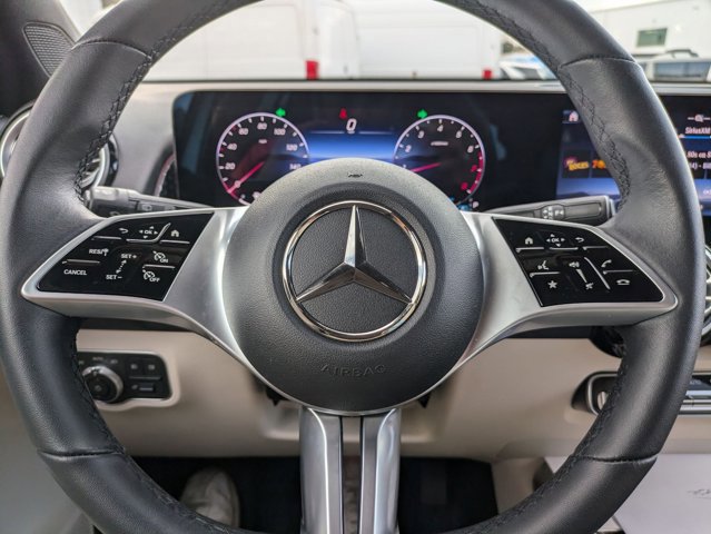 Certified 2025 Mercedes-Benz GLB 250 GLB 250 image 12