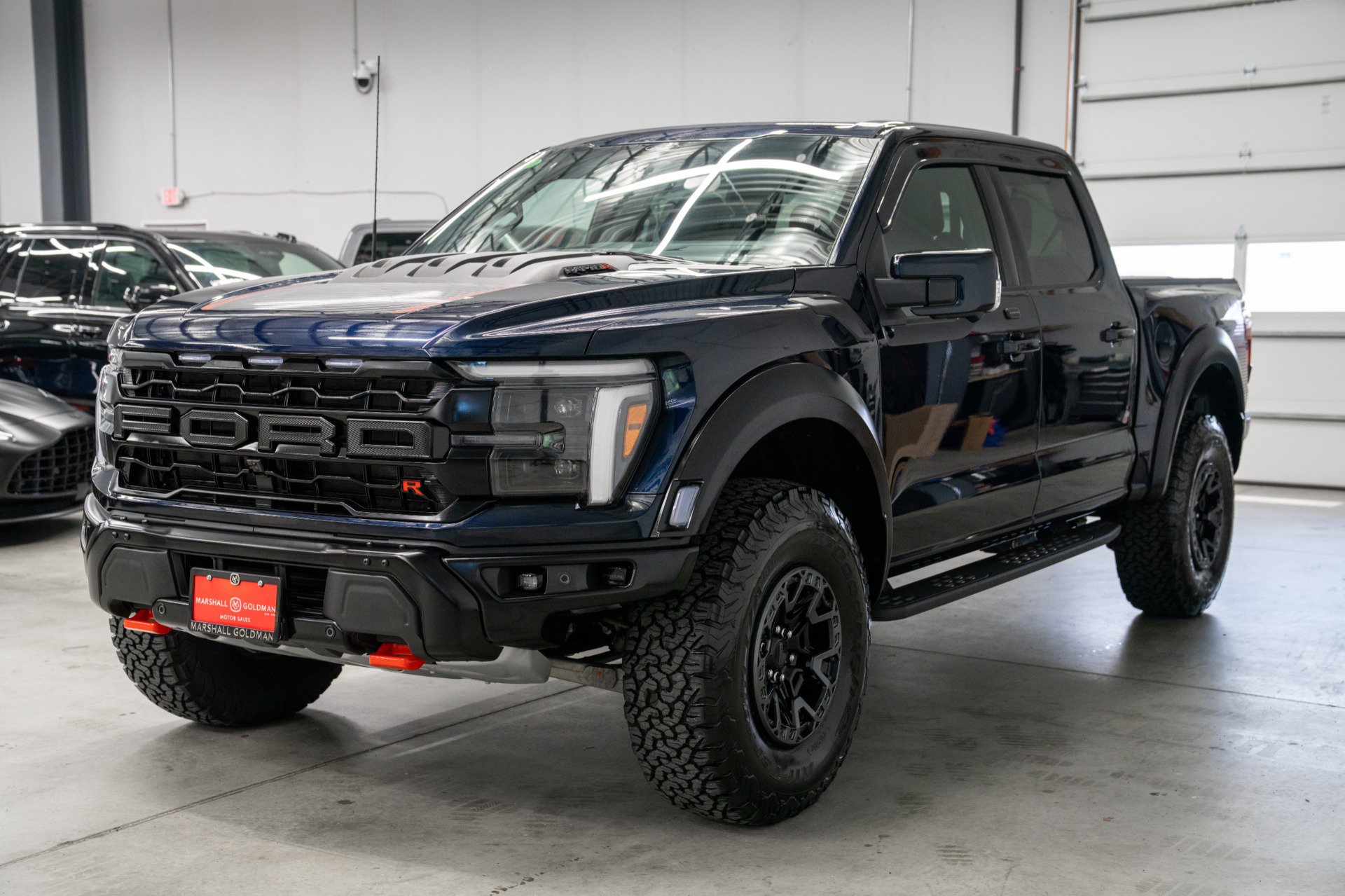 Used 2025 Ford F150 Raptor w/ Equipment Group 803A Raptor R AWD/4WD image 5
