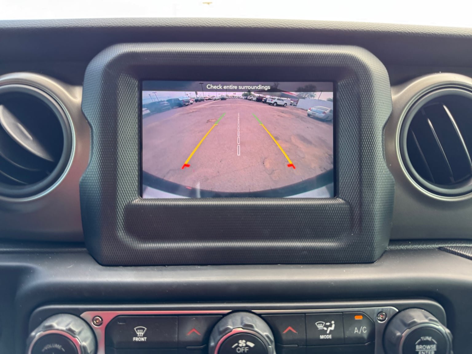 Used 2022 Jeep Wrangler Sport AWD/4WD image 21