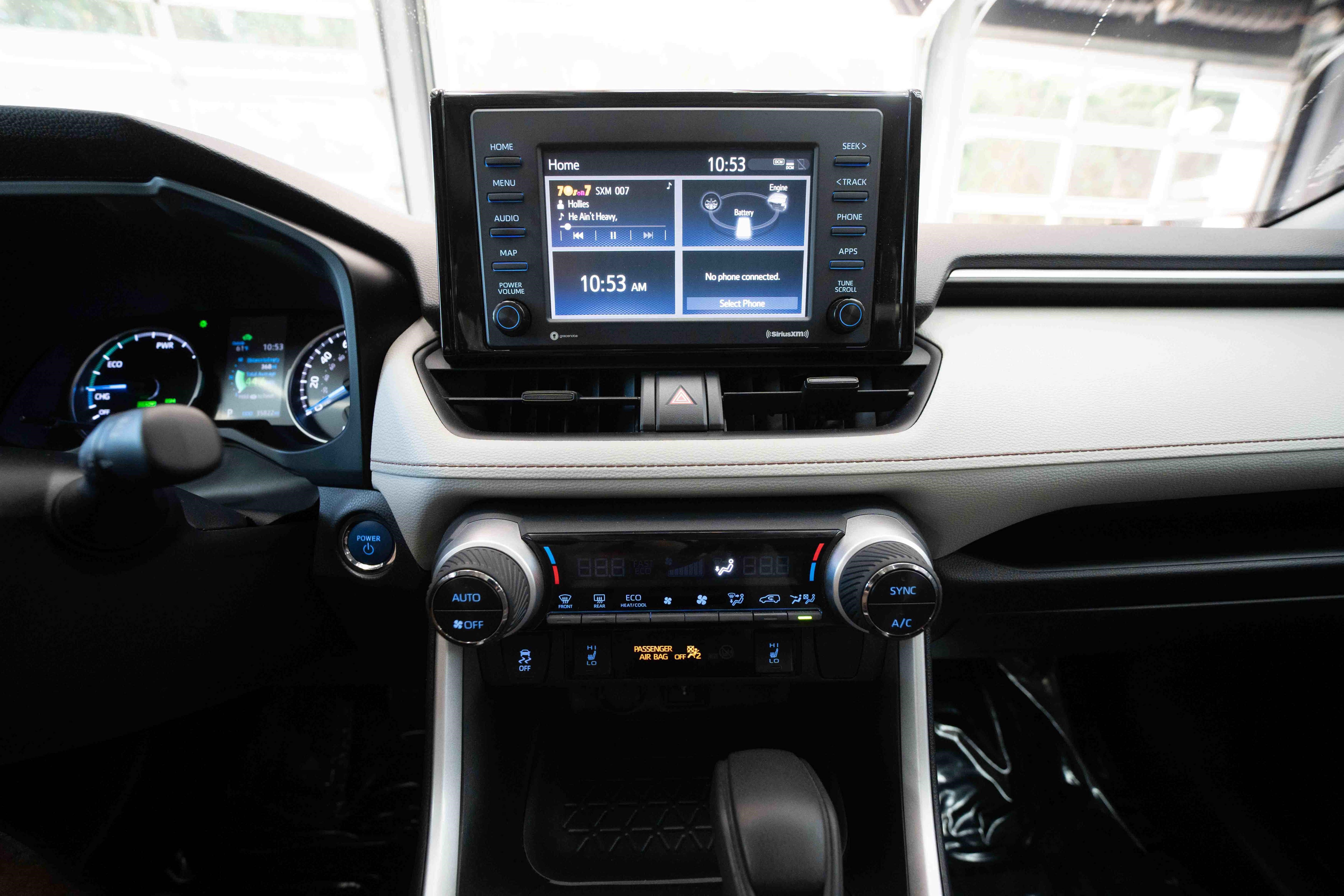 Certified 2020 Toyota RAV4 XLE w/ Convenience Package AWD/4WD image 18