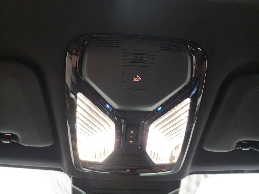 Used 2026 BMW X5 xDrive50e w/ Climate Comfort Package AWD/4WD image 23