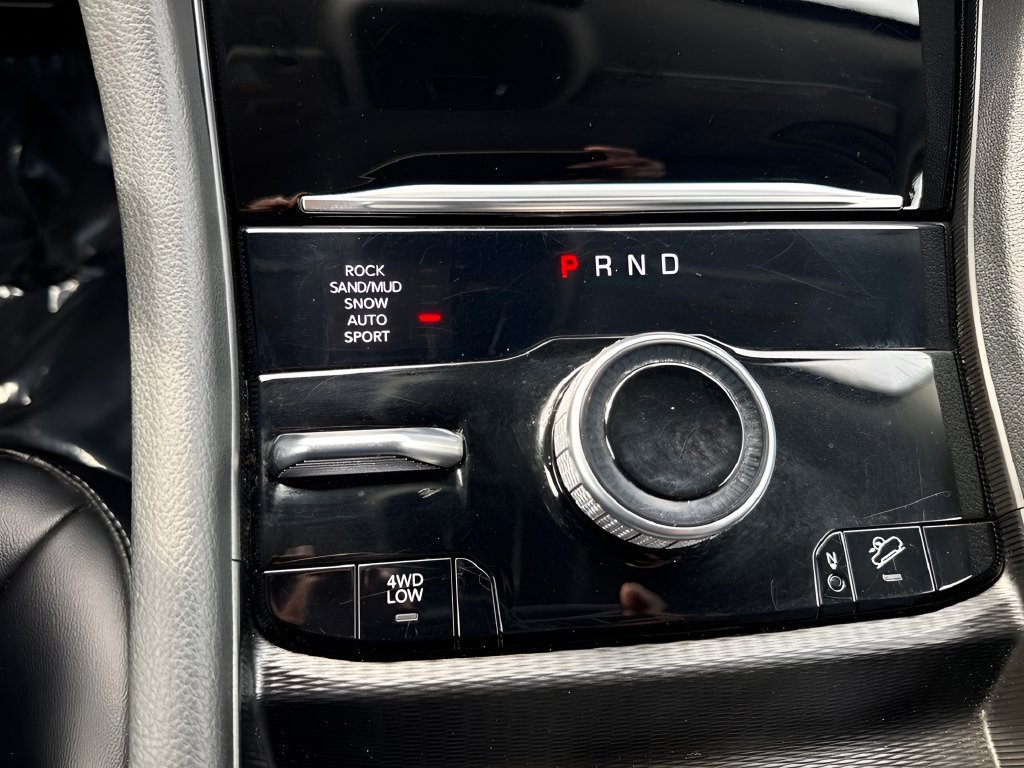 Used 2024 Jeep Grand Cherokee Limited 4xe AWD/4WD image 15