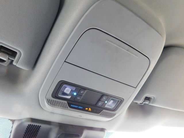 Used 2023 Ford F150 Lightning XLT image 25