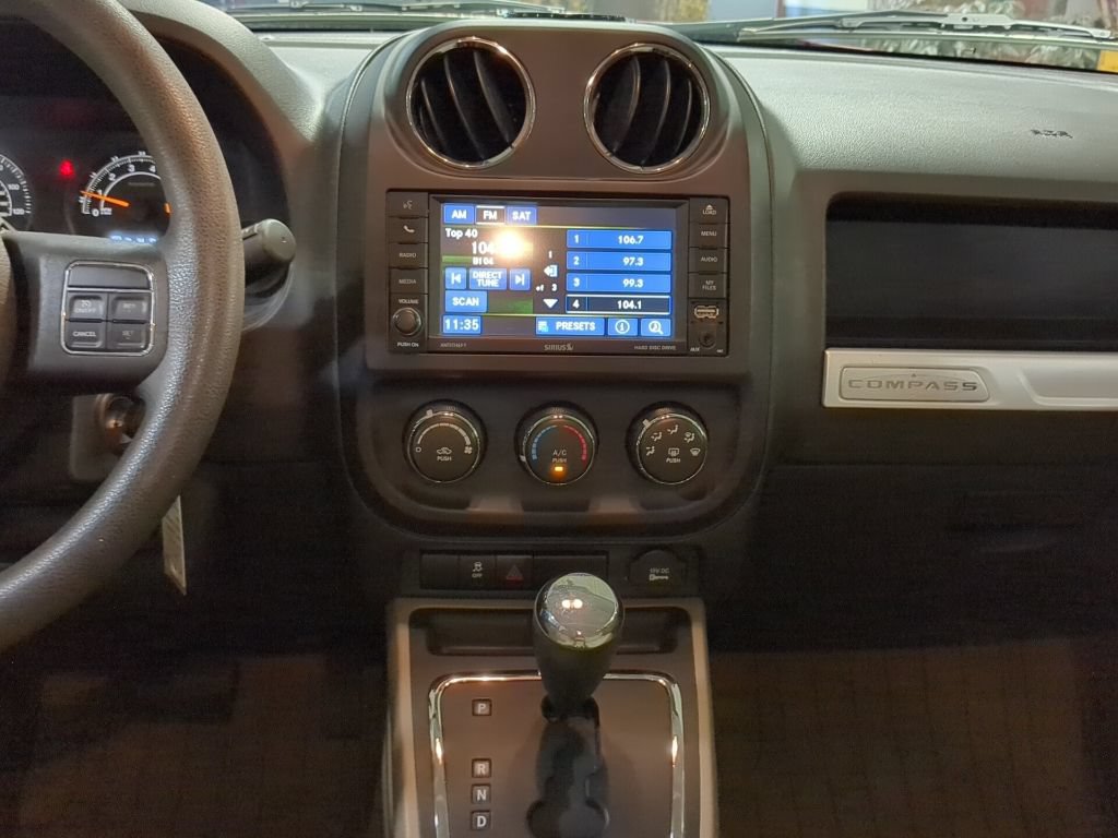 Used 2015 Jeep Compass Sport w/ Power Value Group AWD/4WD image 12