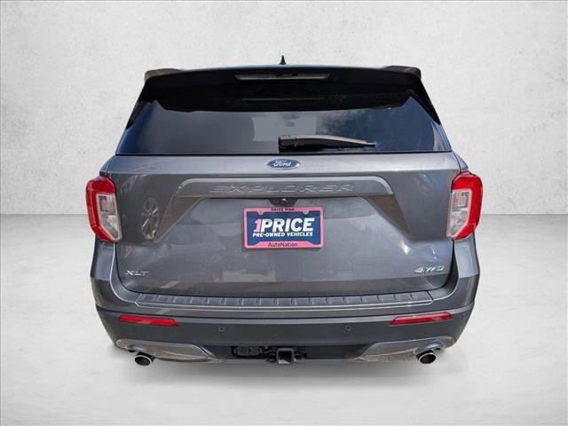 Used 2023 Ford Explorer XLT w/ Equipment Group 202A AWD/4WD image 5