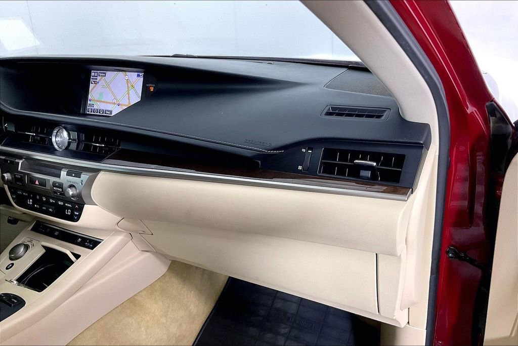 Used 2015 Lexus ES 350 image 19