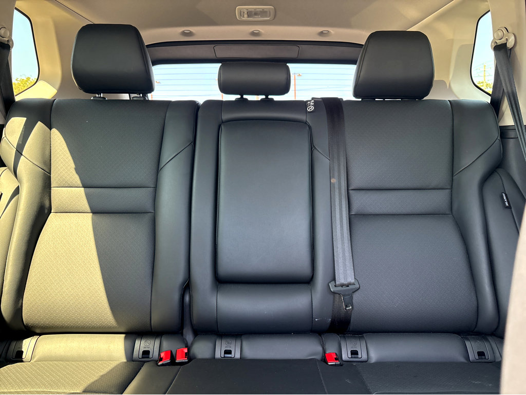 Used 2024 Nissan Rogue SV w/ SV Premium Package image 25