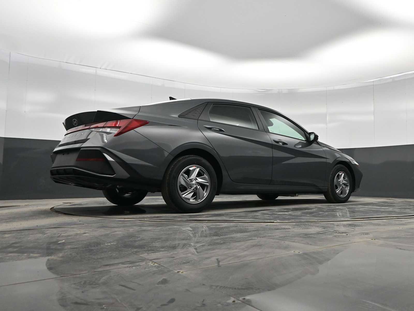 New 2026 Hyundai Elantra SE image 35