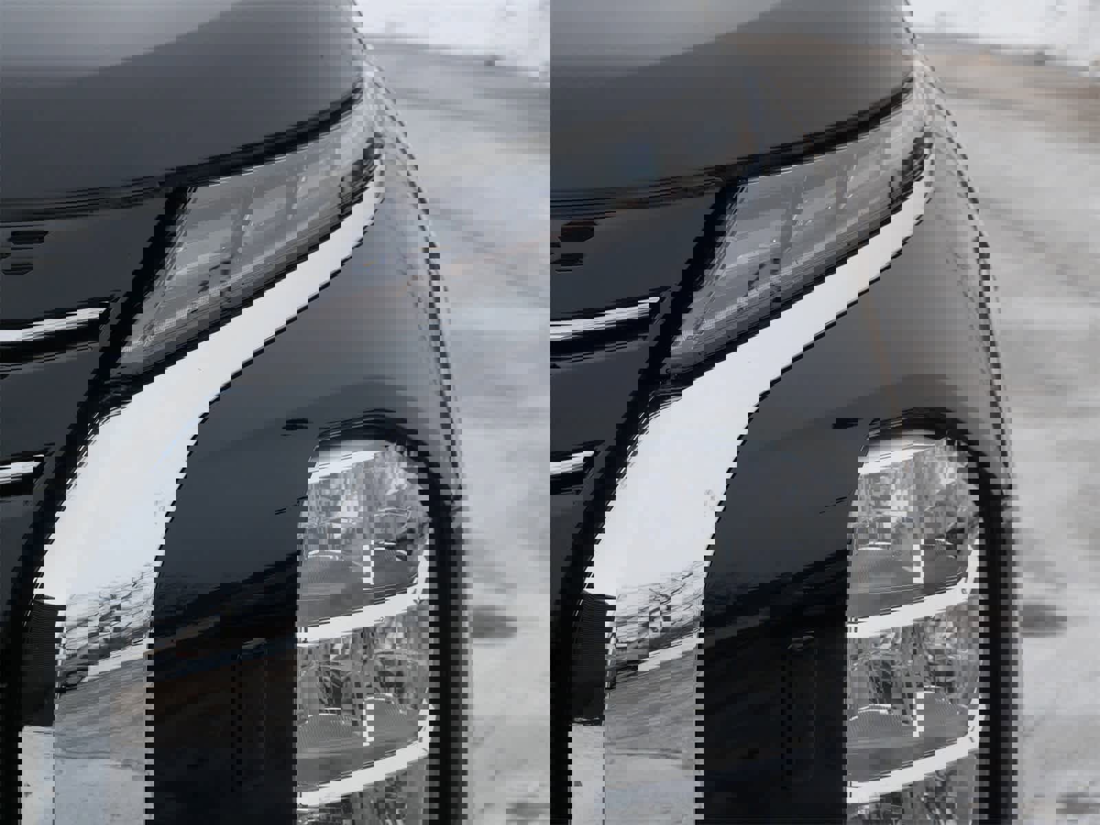 Used 2024 Mitsubishi Outlander ES image 6