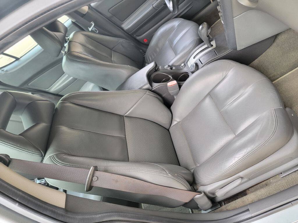Used 2005 Pontiac Grand Prix GTP w/ Premium Audio Package FWD image 22