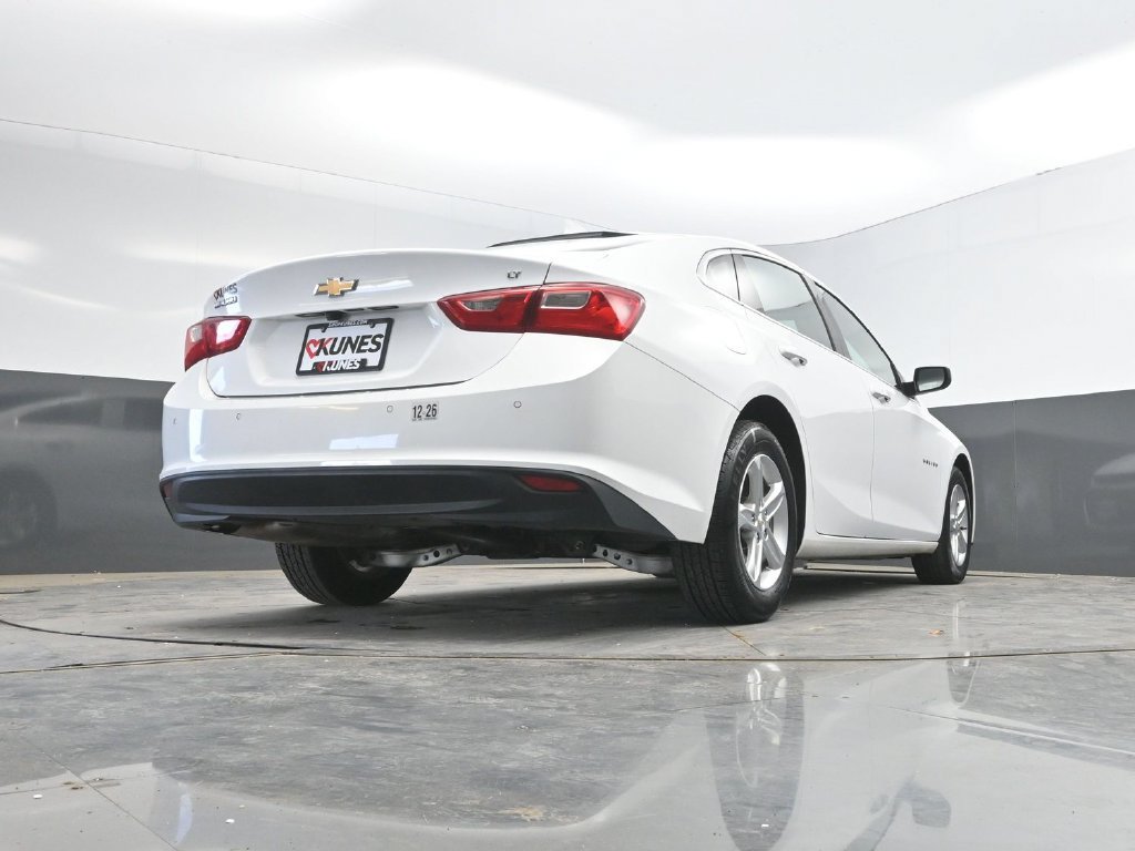 Used 2024 Chevrolet Malibu LT FWD image 37