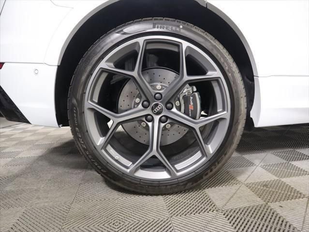 New 2025 Audi RS Q8 performance image 31