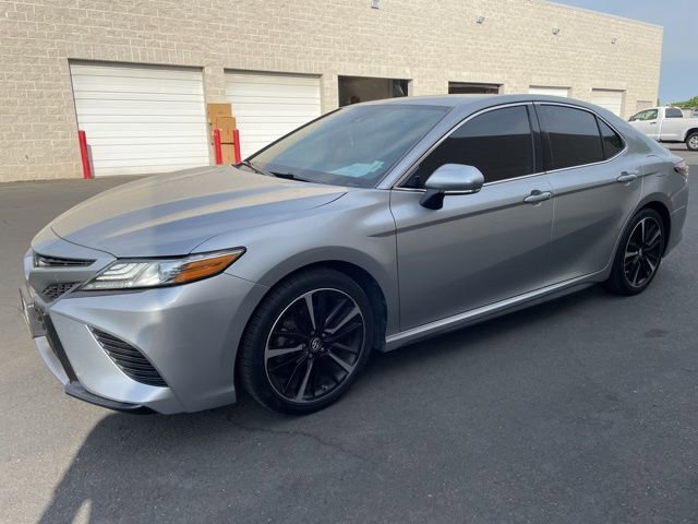 Used 2019 Toyota Camry XSE image 4