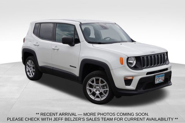 Used 2023 Jeep Renegade Latitude image 1