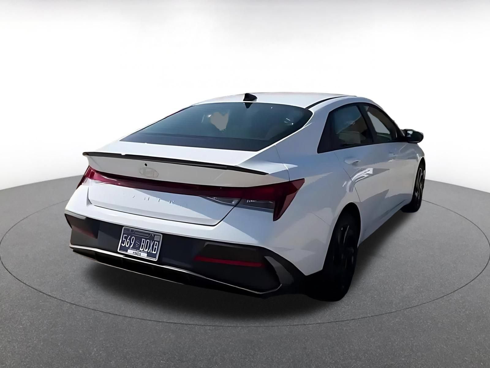 Used 2026 Hyundai Elantra Sport FWD image 15