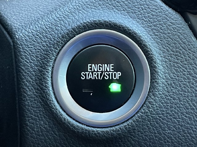 Used 2018 Buick Envision Essence FWD image 21