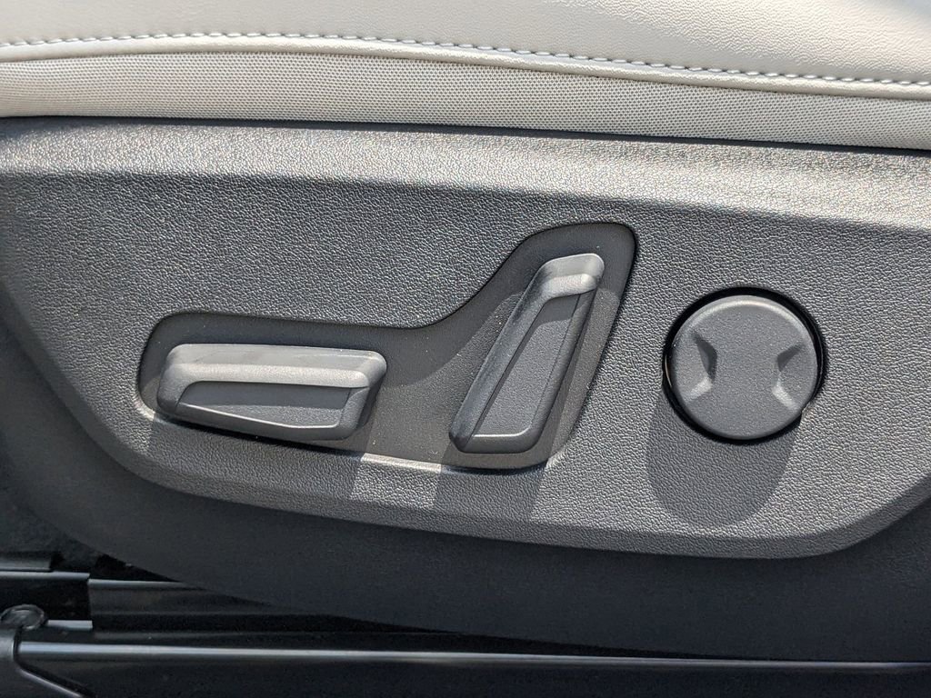 New 2025 Kia EV6 Wind RWD image 25