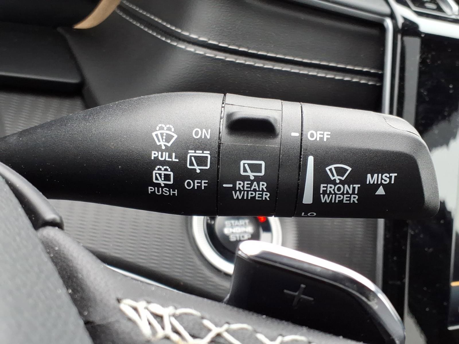 Used 2024 Jeep Grand Cherokee Laredo X w/ Luxury Tech Group I image 19