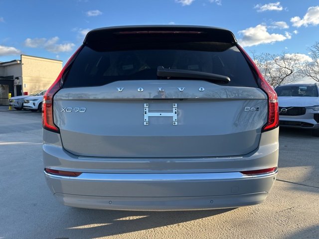 New 2026 Volvo XC90 B6 Plus w/ Protection Package Premier image 6