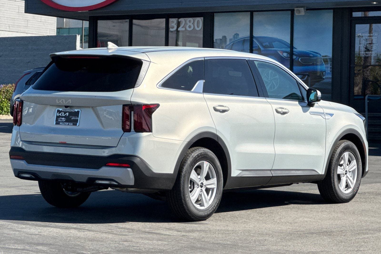 New 2026 Kia Sorento LX image 4