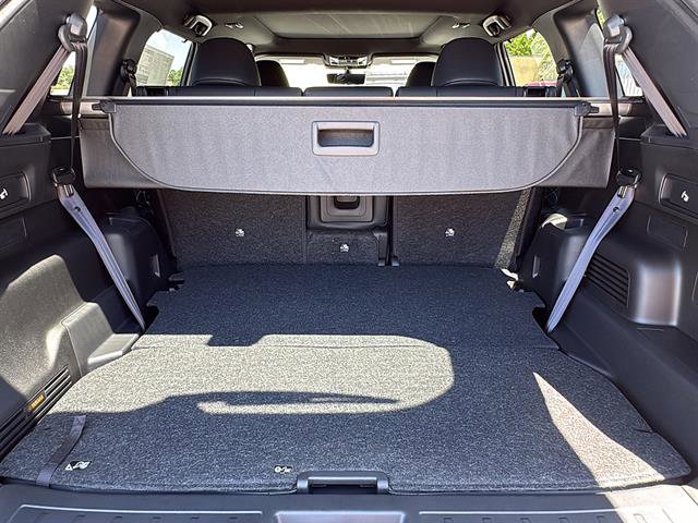 New 2026 Mitsubishi Outlander SEL Black Edition FWD image 18