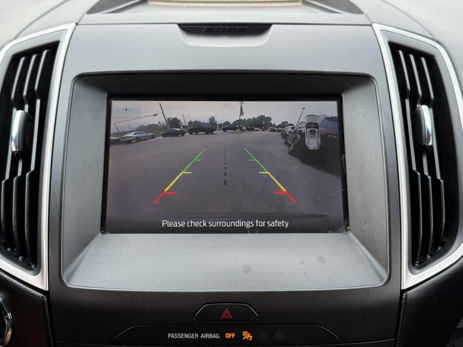 Used 2020 Ford Edge SEL w/ Convenience Package AWD/4WD image 13