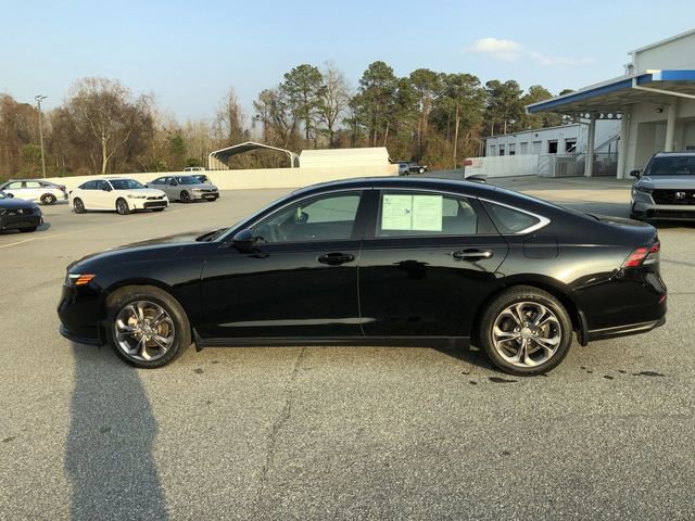 Used 2023 Honda Accord EX image 5