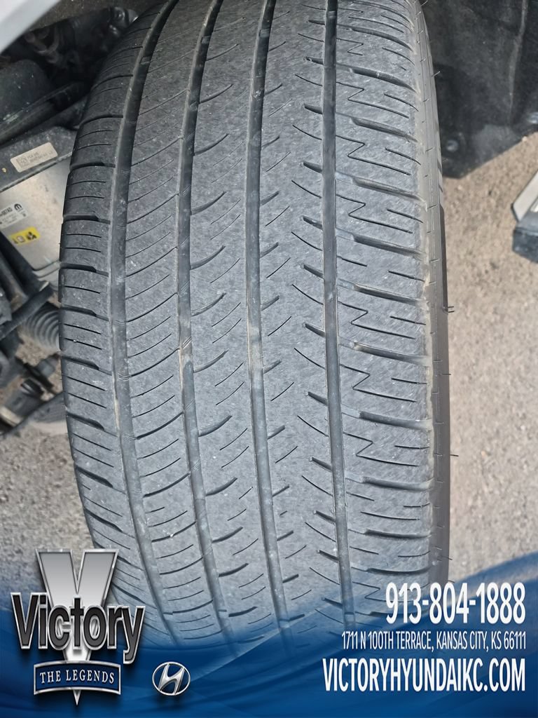 Used 2022 Jeep Grand Wagoneer Series III w/ Rear Seat Video Group 1 AWD/4WD image 28