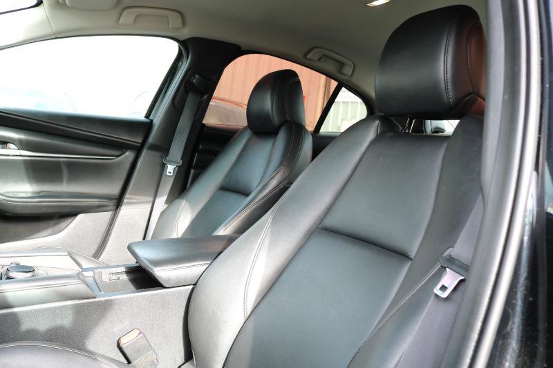 Used 2020 MAZDA MAZDA3 AWD Sedan w/ Select Package image 10