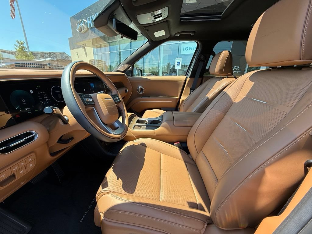 Certified 2026 Hyundai Palisade Calligraphy AWD/4WD image 13