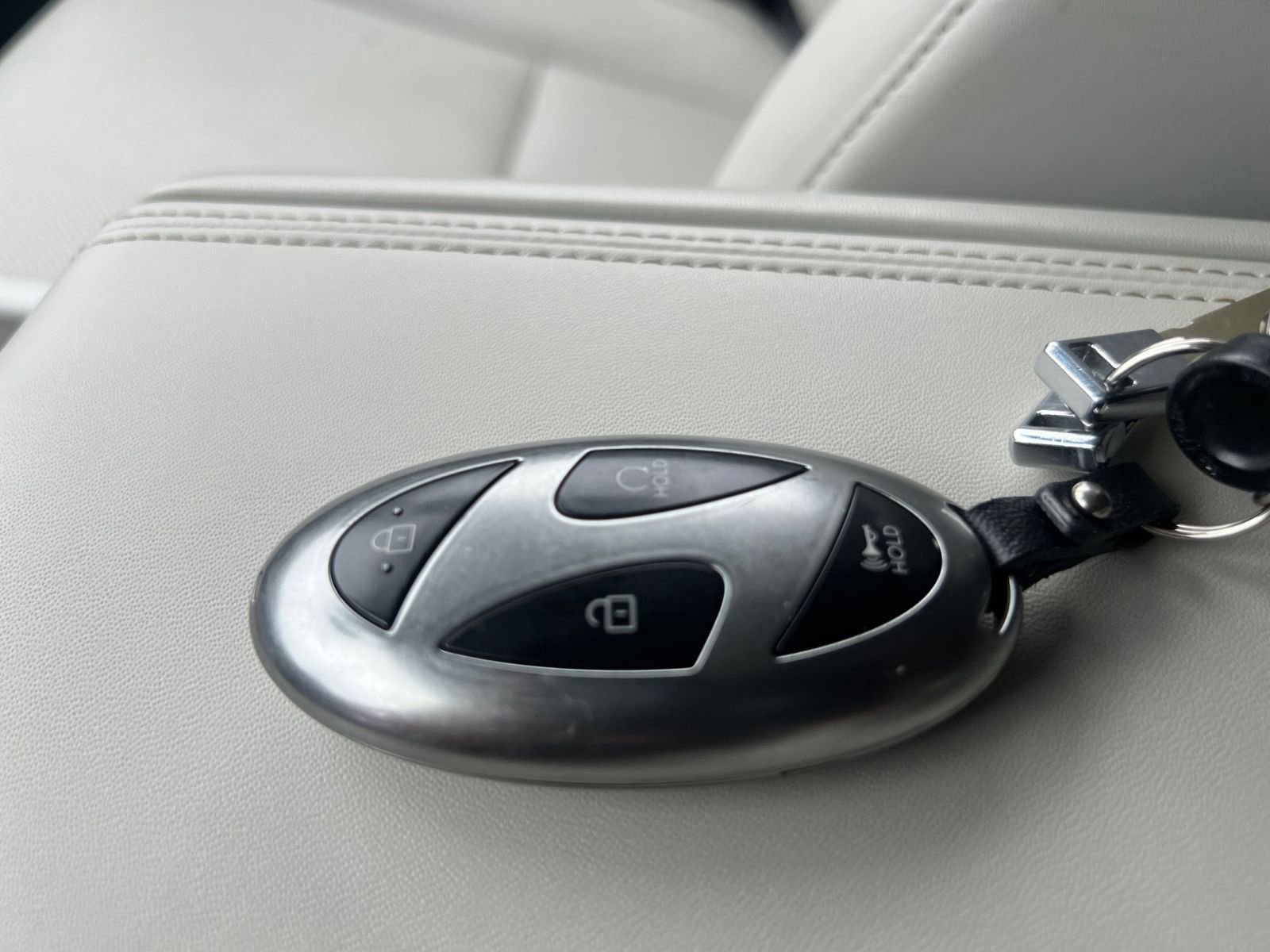 Used 2025 Hyundai Santa Fe SEL image 23