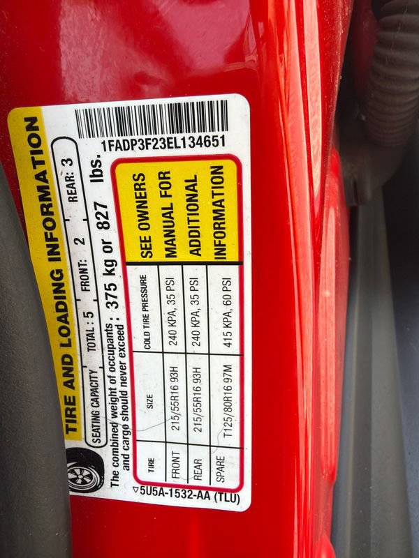 Used 2014 Ford Focus SE FWD image 20