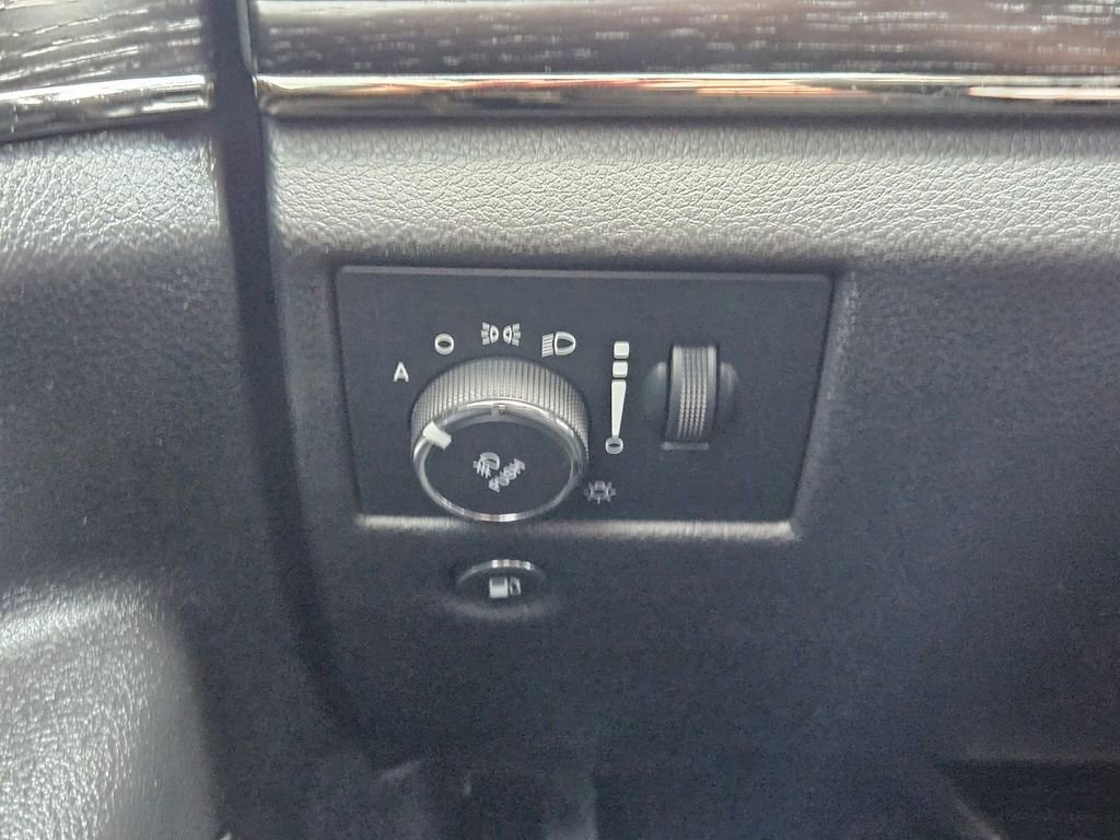 Used 2019 Jeep Grand Cherokee High Altitude AWD/4WD image 18