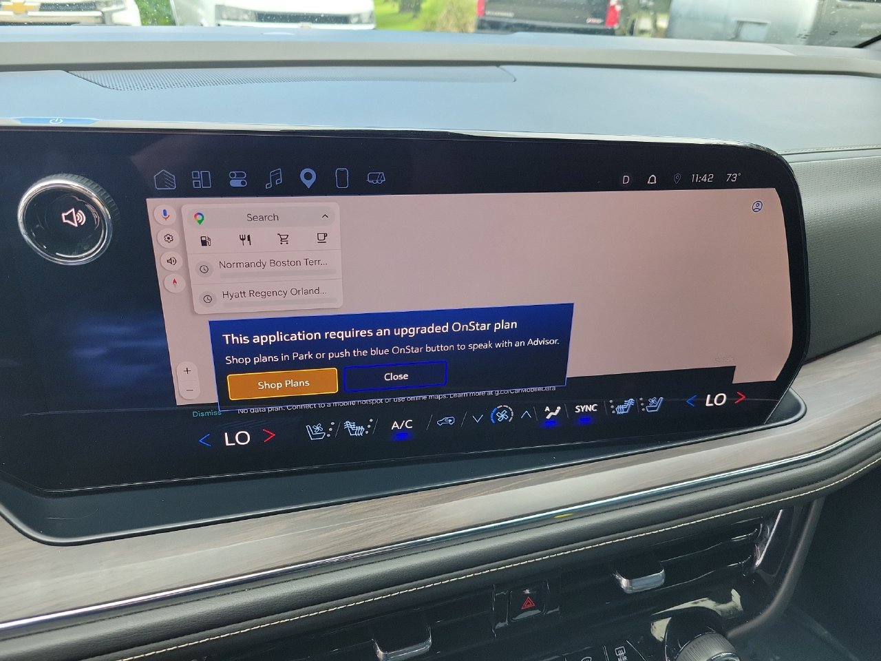 Certified 2025 Chevrolet Suburban Premier AWD/4WD image 28