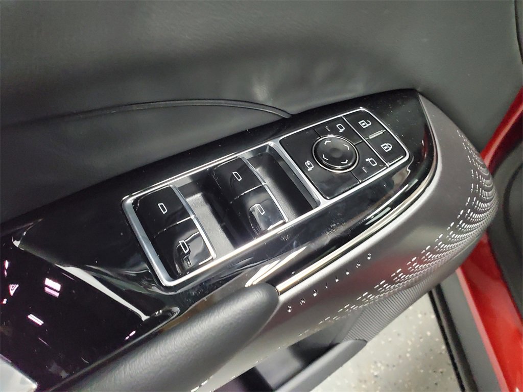 New 2026 Cadillac Lyriq Sport image 9